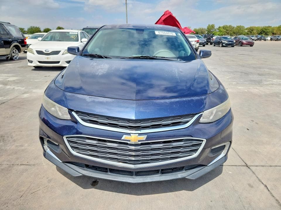 2017 CHEVROLET MALIBU LT 5