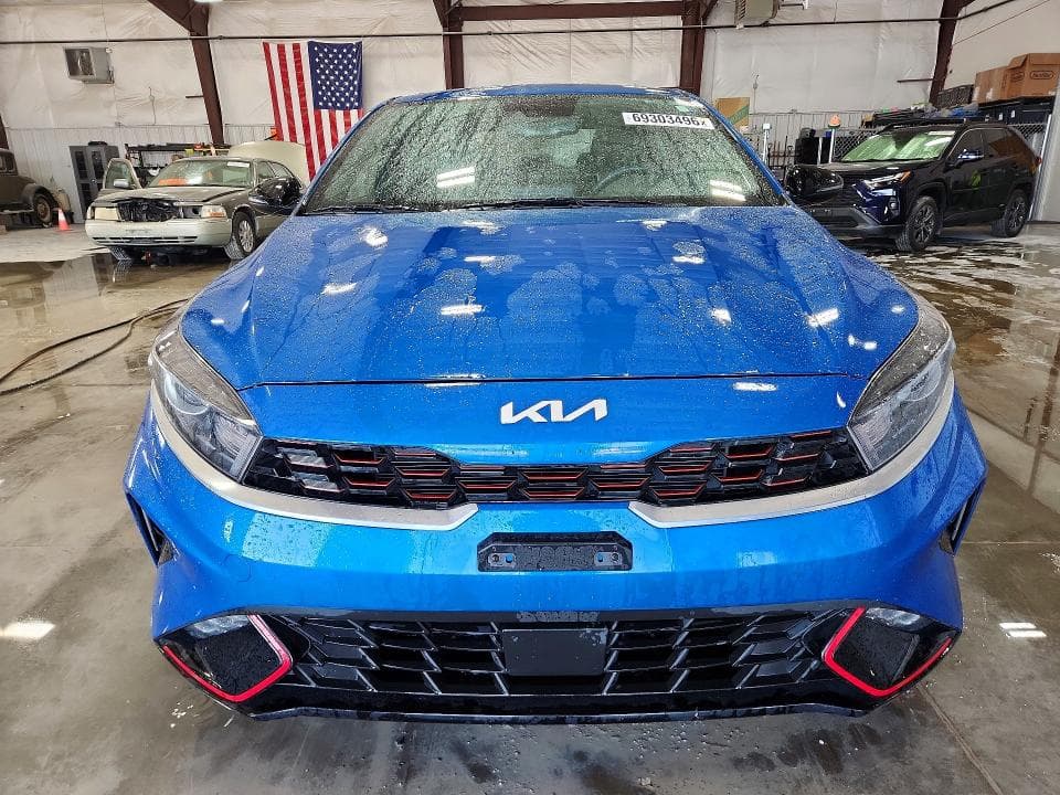 2023 KIA FORTE GT LINE 5