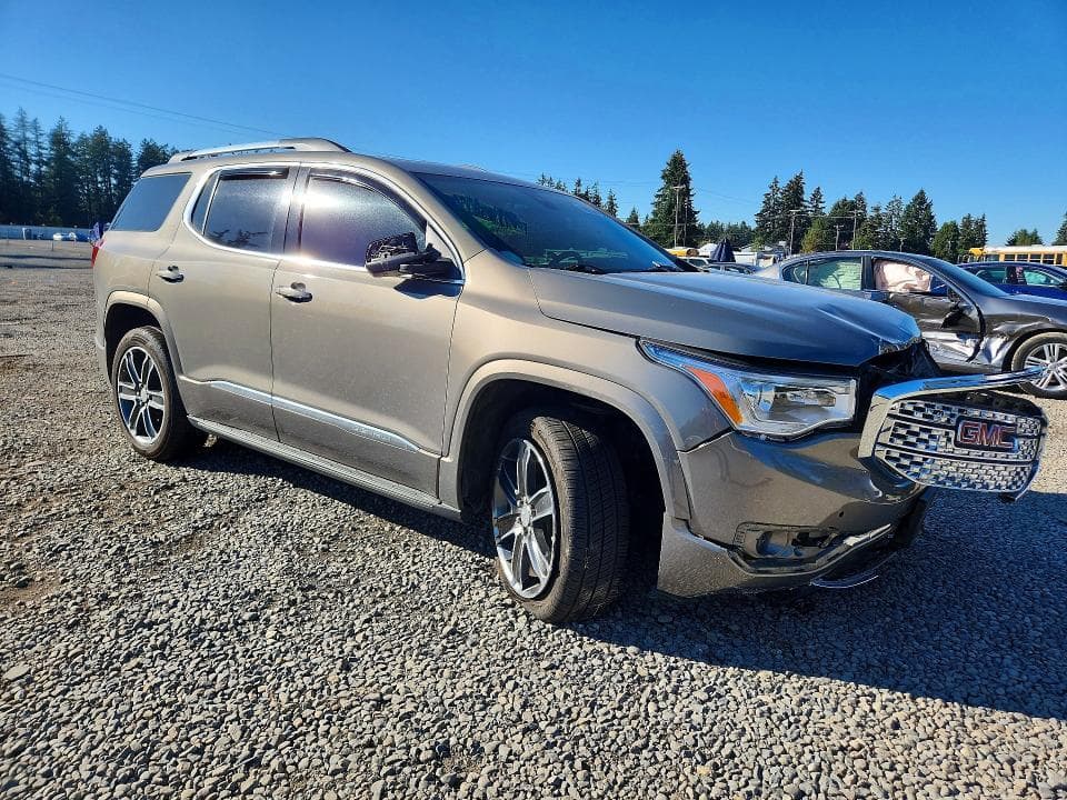 2019 GMC ACADIA DENALI 4
