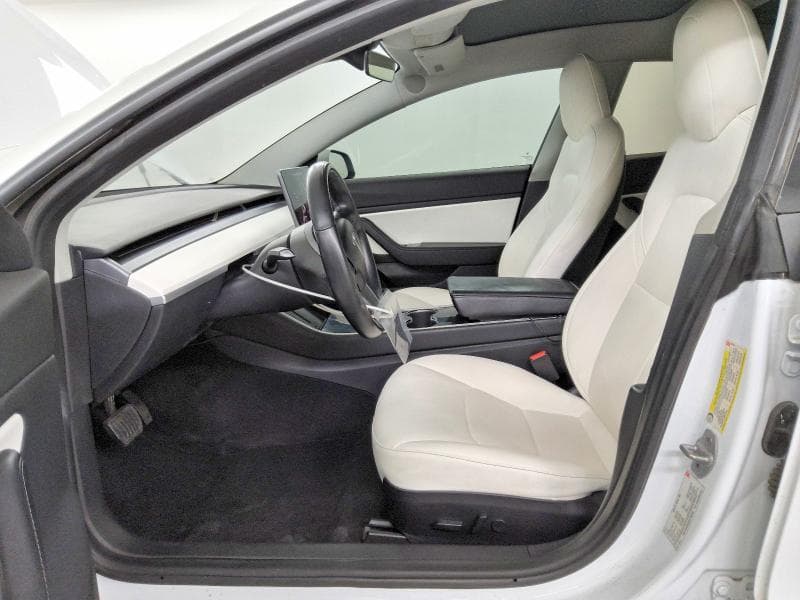 2018 TESLA MODEL 3 7