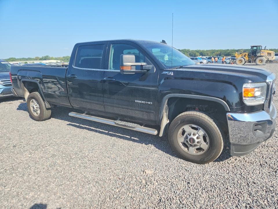 2017 GMC SIERRA K2500 SLE 4
