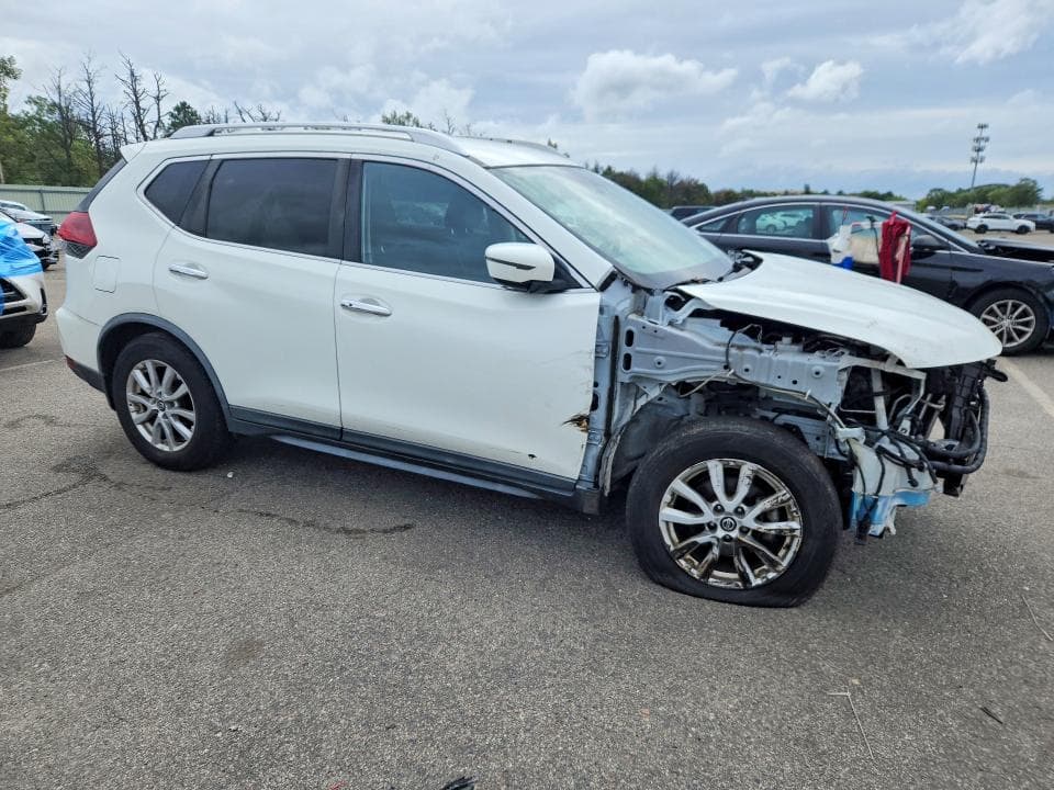2020 NISSAN ROGUE SV 4
