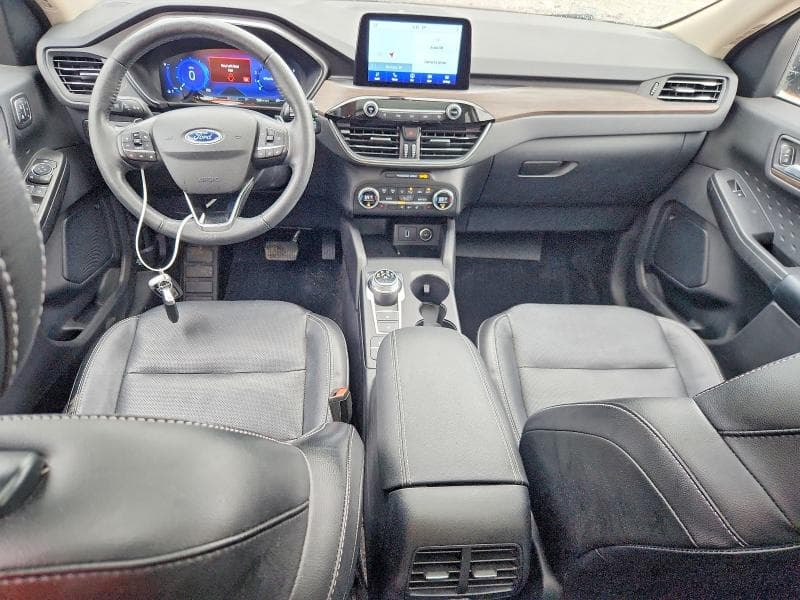 2020 FORD ESCAPE TITANIUM 8