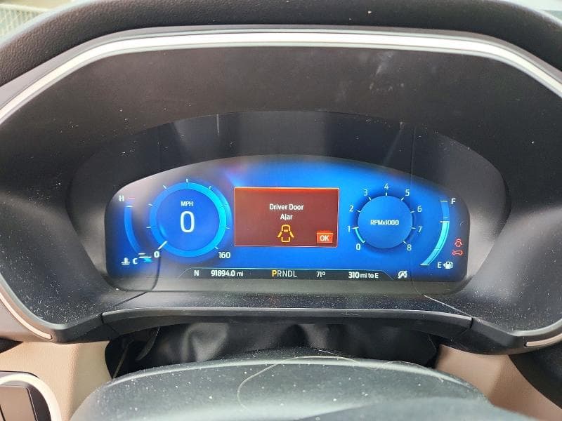 2021 FORD ESCAPE SEL 9