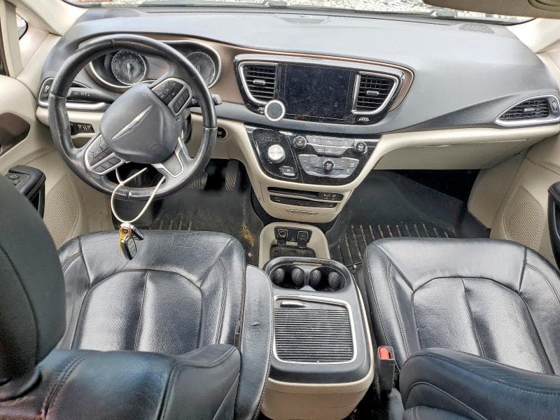 2017 CHRYSLER PACIFICA TOURING L PLUS 8