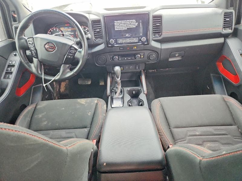 2024 NISSAN FRONTIER PRO-X 8