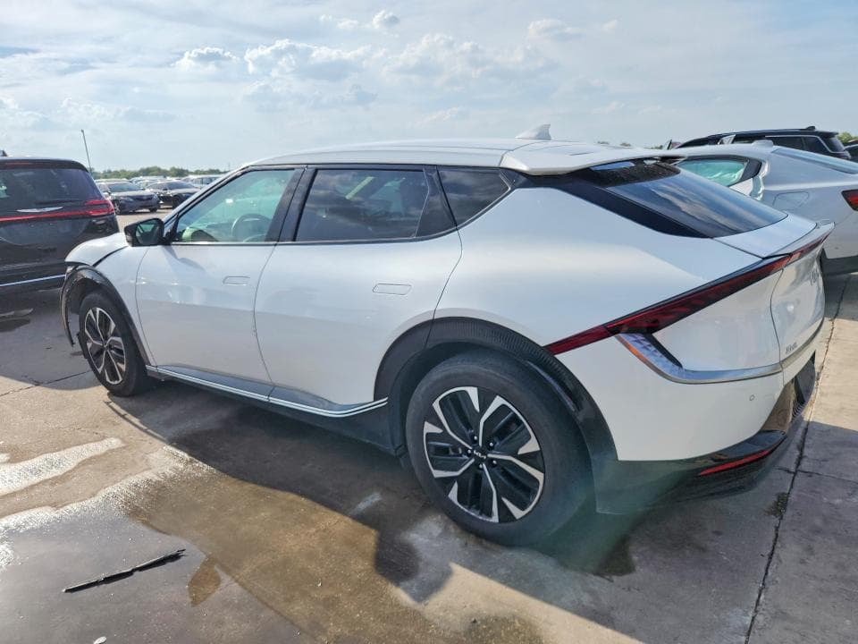 2024 KIA EV6 WIND 2