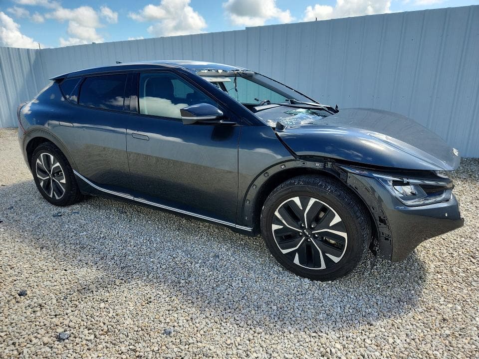 2023 KIA EV6 WIND 4