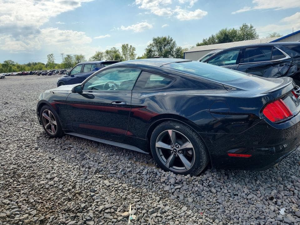 2017 FORD MUSTANG 2