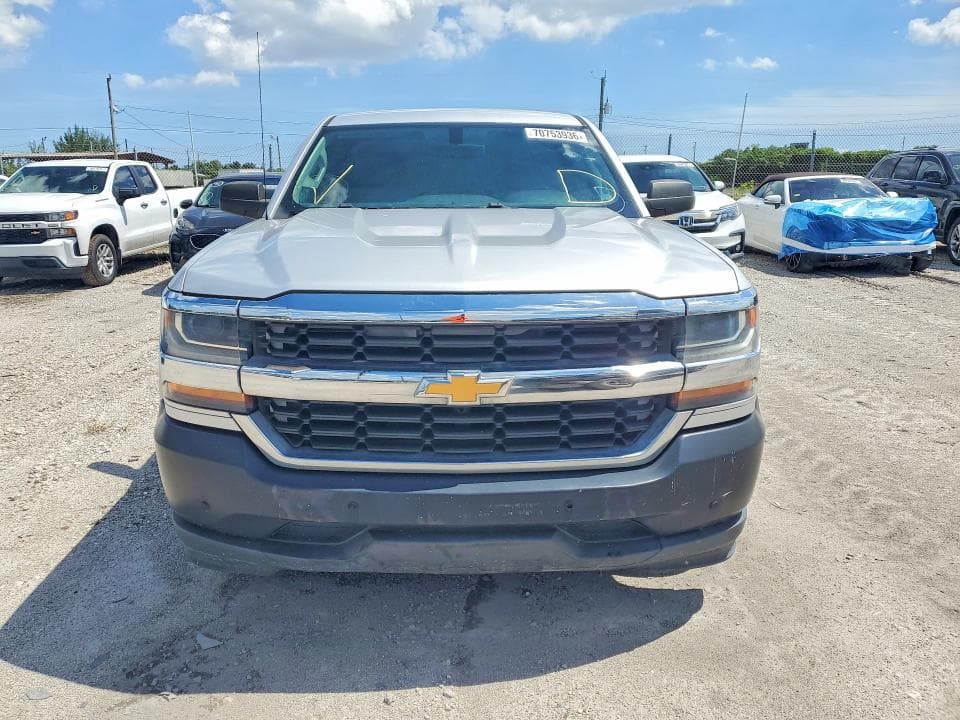 2017 CHEVROLET SILVERADO C1500 5