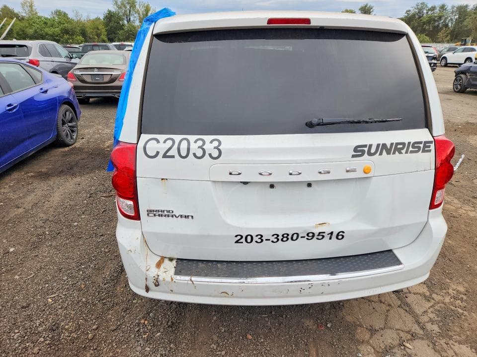 2020 DODGE GRAND CARAVAN SE 6