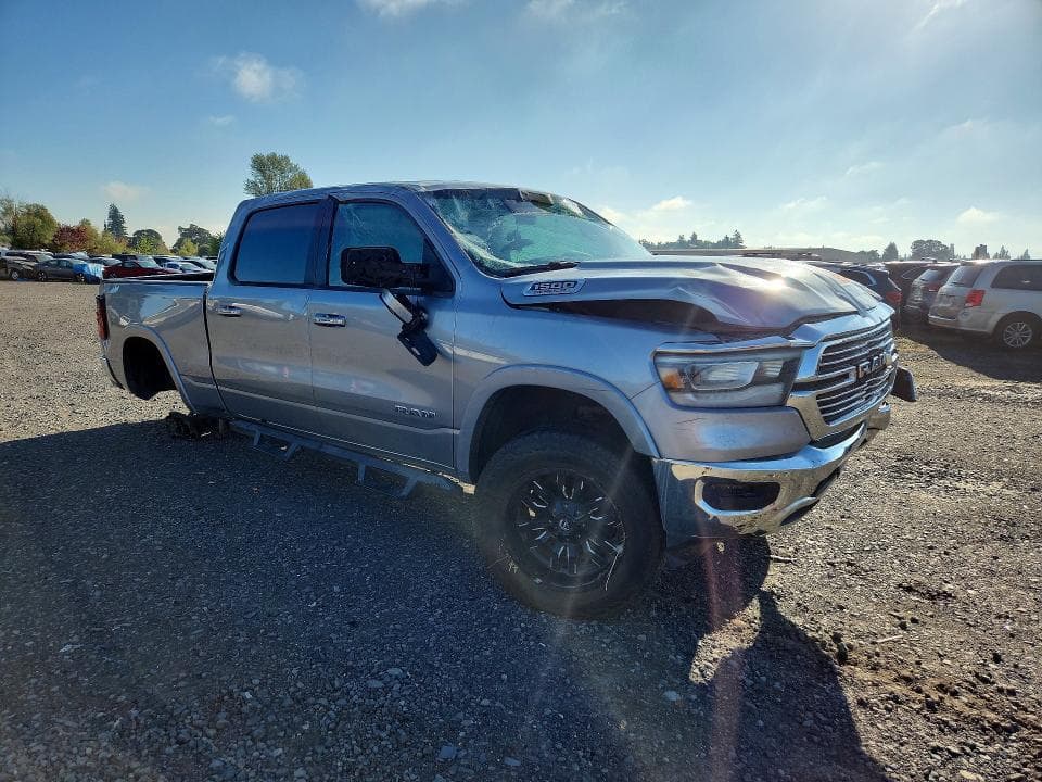 2019 RAM 1500 LARAMIE 4