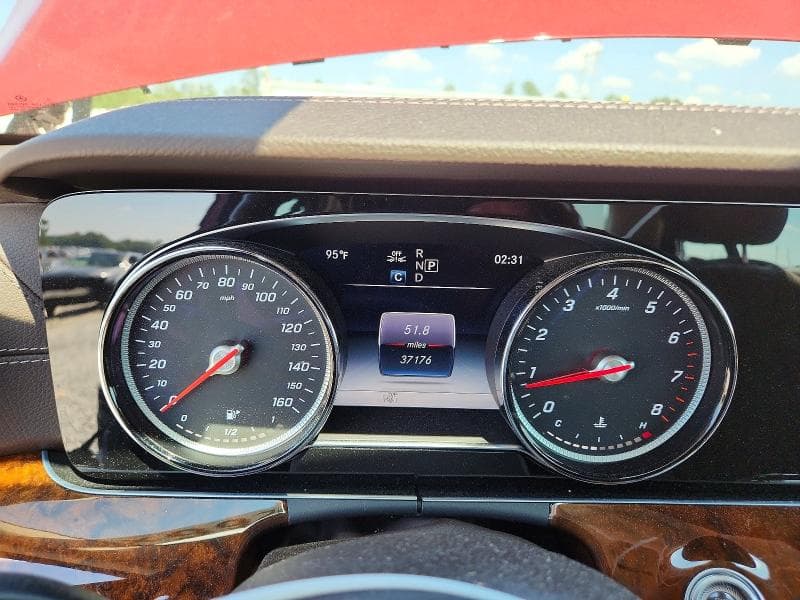 2019 MERCEDES-BENZ E 300 9