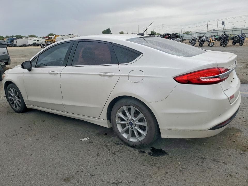 2017 FORD FUSION SE 2
