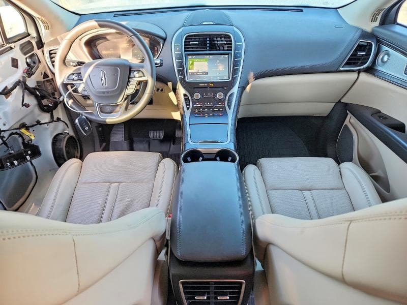 2019 LINCOLN NAUTILUS RESERVE 8