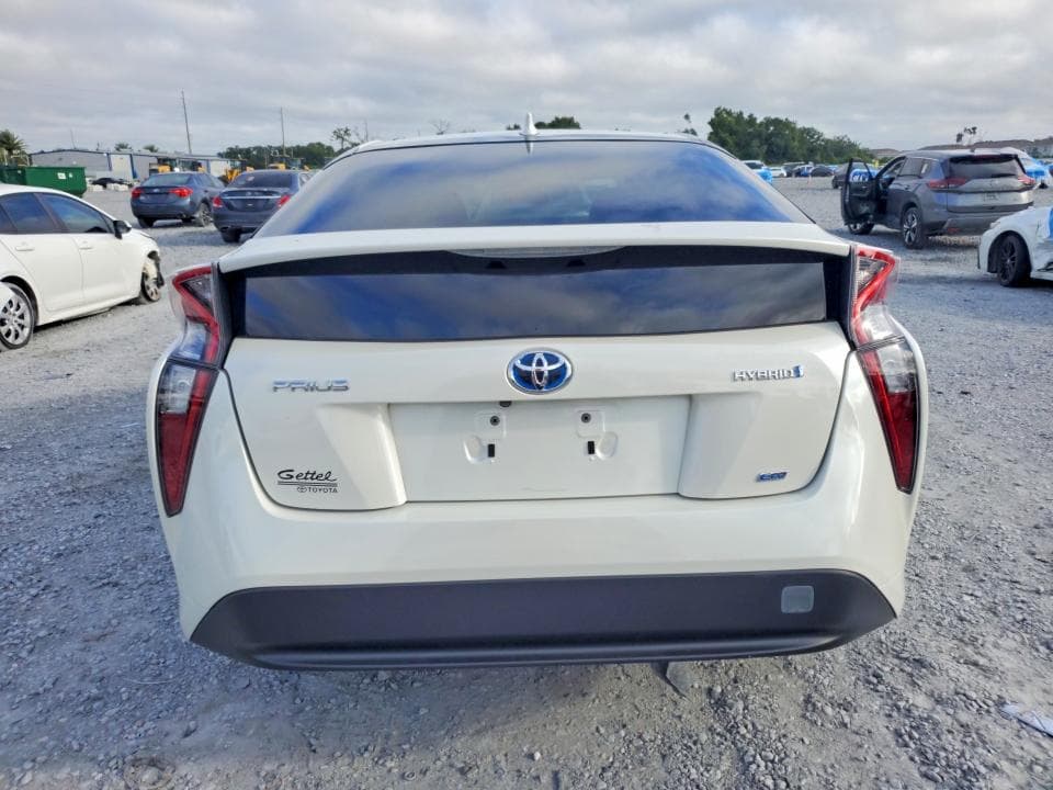 2017 TOYOTA PRIUS TWO ECO 6