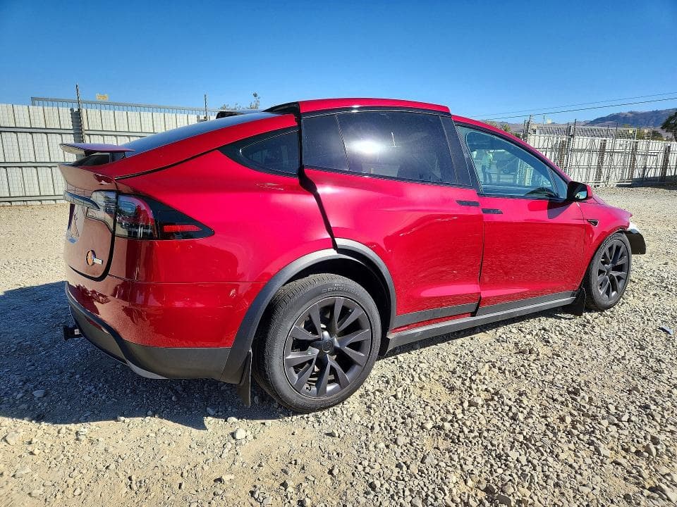 2025 TESLA MODEL X 3