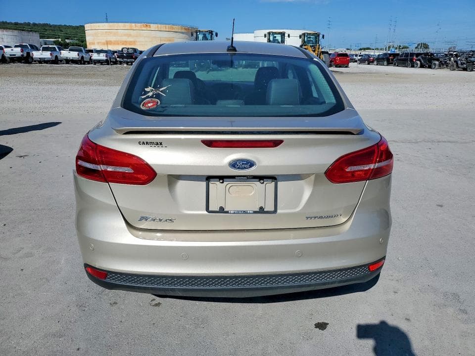 2017 FORD FOCUS TITANIUM 6