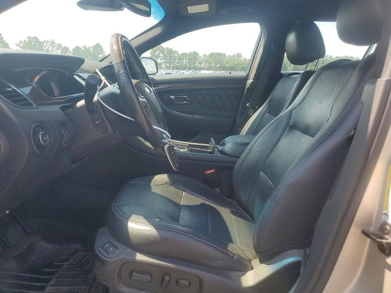 2018 FORD TAURUS LIMITED 7