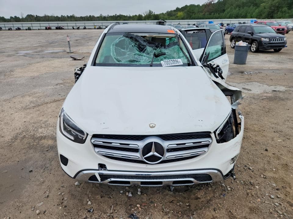 2021 MERCEDES-BENZ GLC 300 5