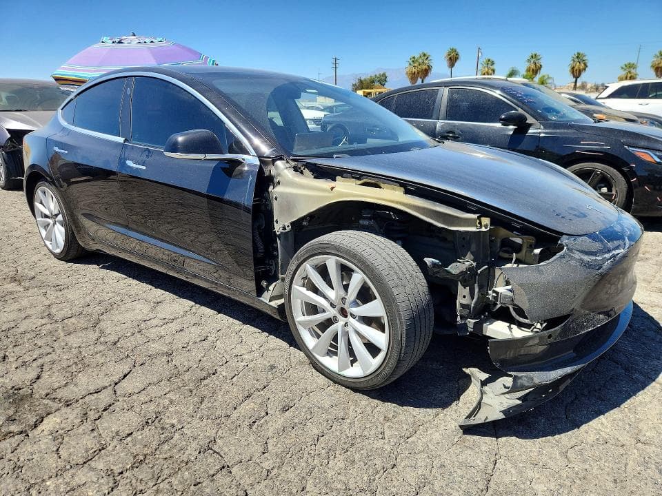 2019 TESLA MODEL 3 4