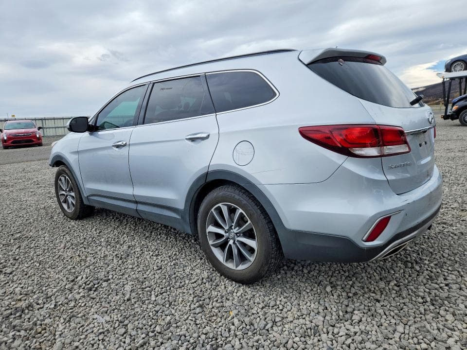 2017 HYUNDAI SANTA FE SE 2