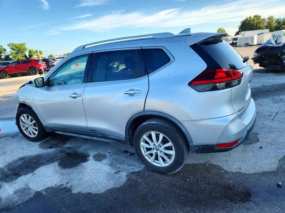 2018 NISSAN ROGUE SV 2