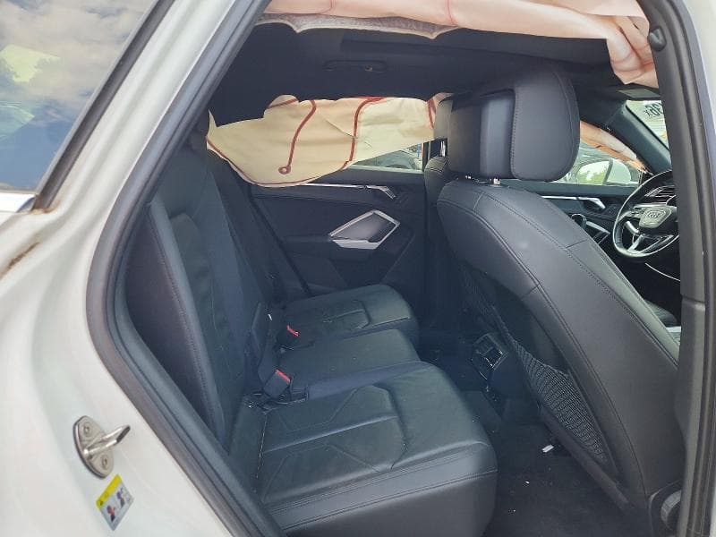 2019 AUDI Q3 PREMIUM 10