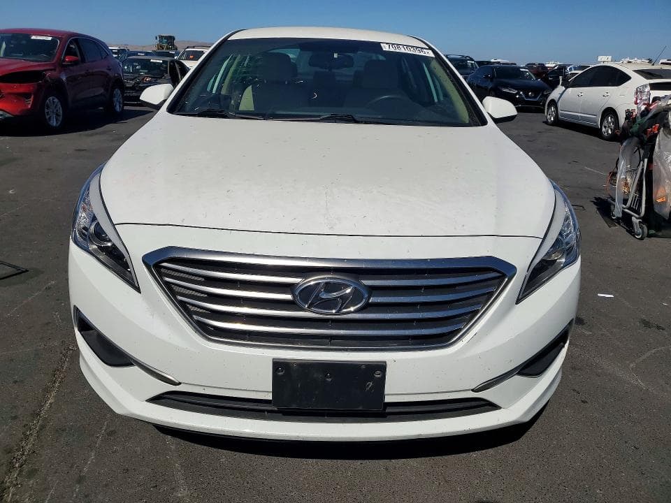 2017 HYUNDAI SONATA SE 5