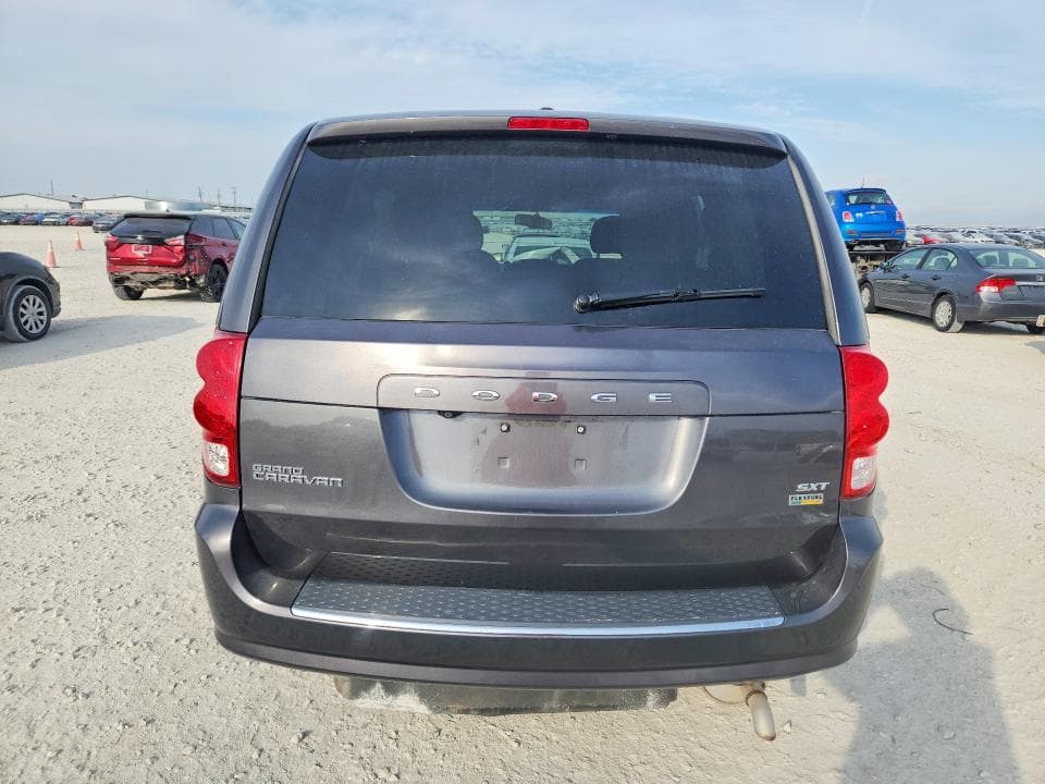 2017 DODGE GRAND CARAVAN SXT 6
