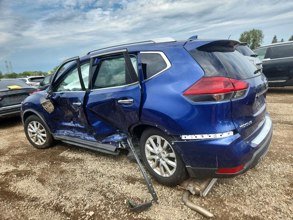2018 NISSAN ROGUE SV 2