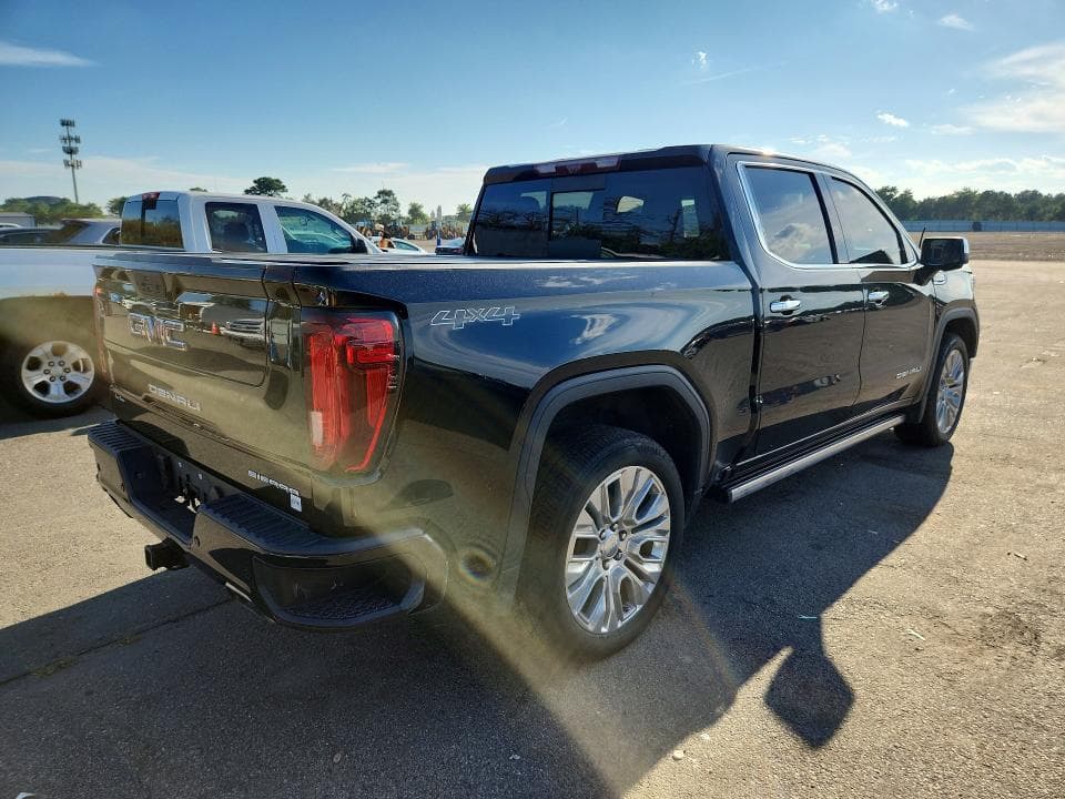 2021 GMC SIERRA K1500 DENALI 3