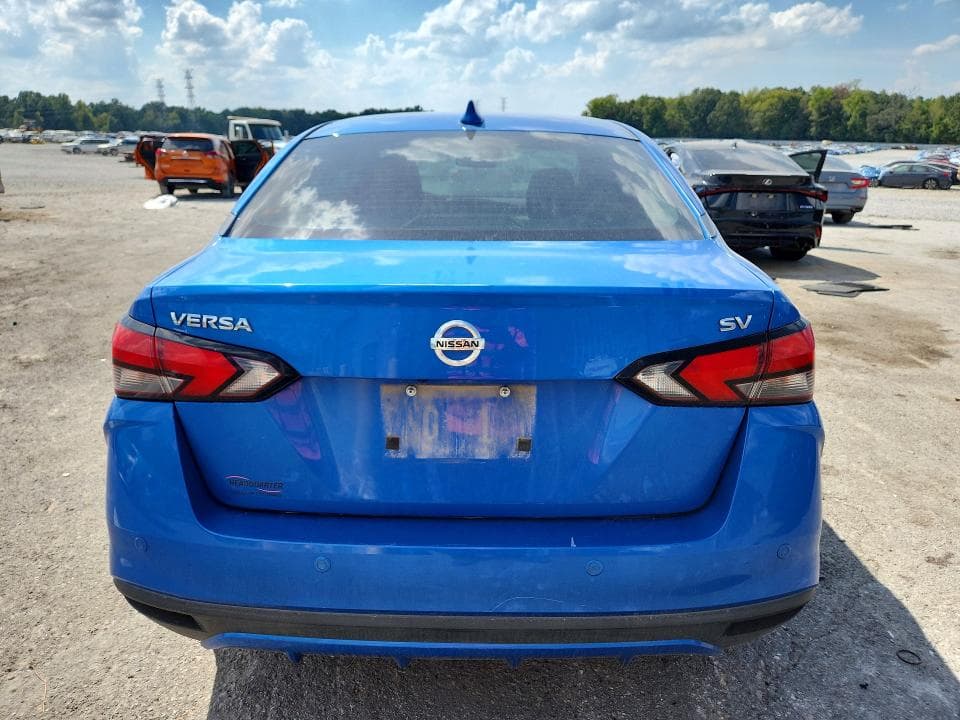 2020 NISSAN VERSA SV 6