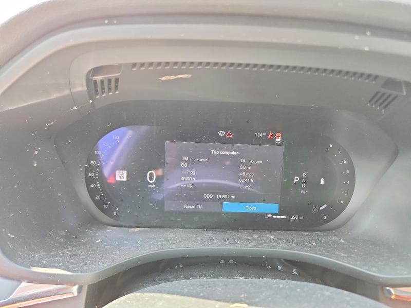 2025 VOLVO XC60 CORE 9