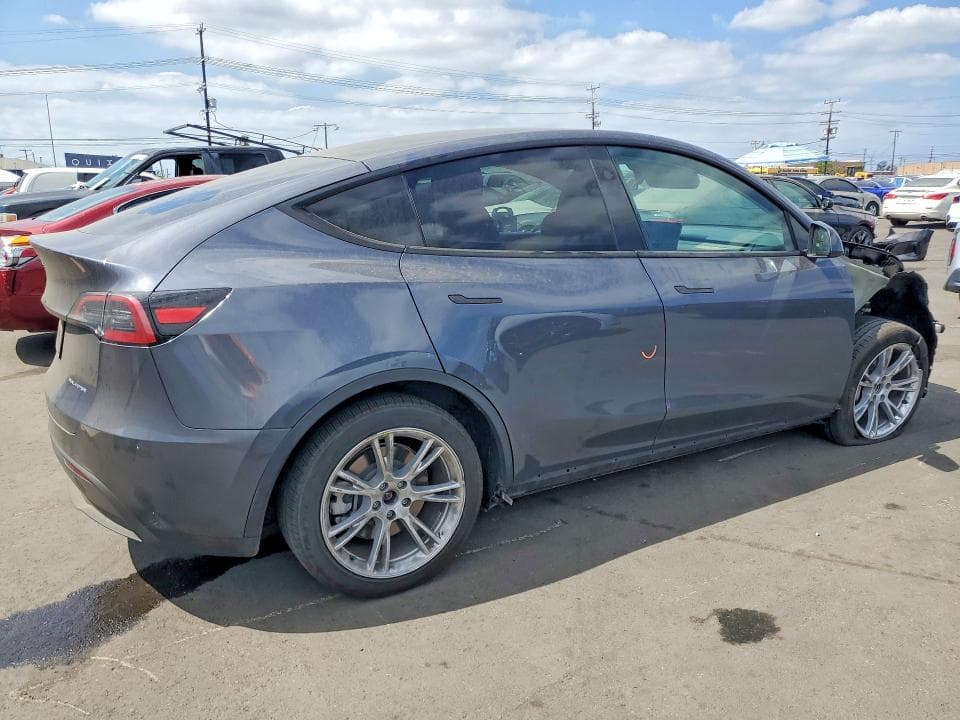 2023 TESLA MODEL Y 3