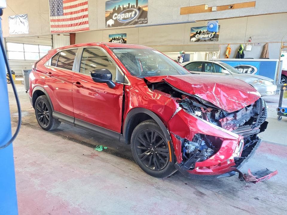 2024 MITSUBISHI ECLIPSE CROSS LE 4