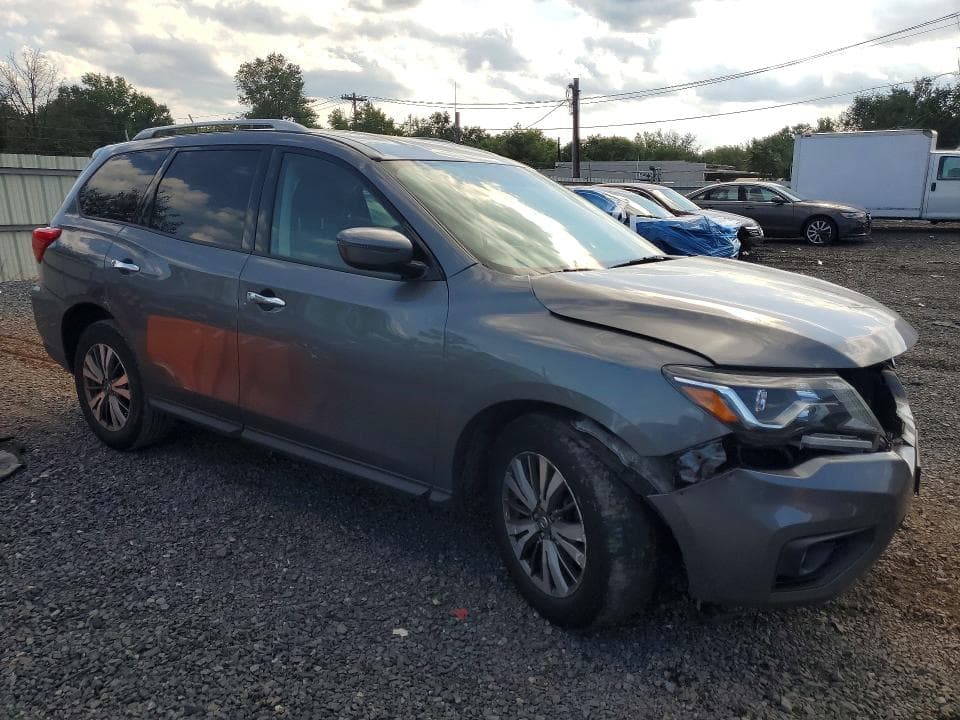 2018 NISSAN PATHFINDER SV 4