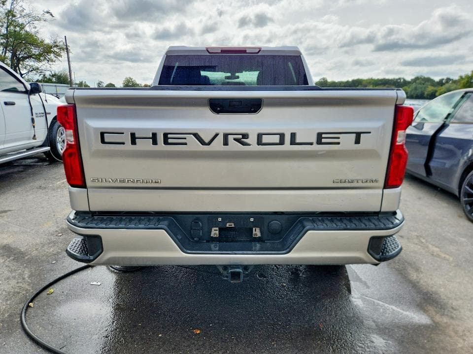 2019 CHEVROLET SILVERADO K1500 CUSTOM 6