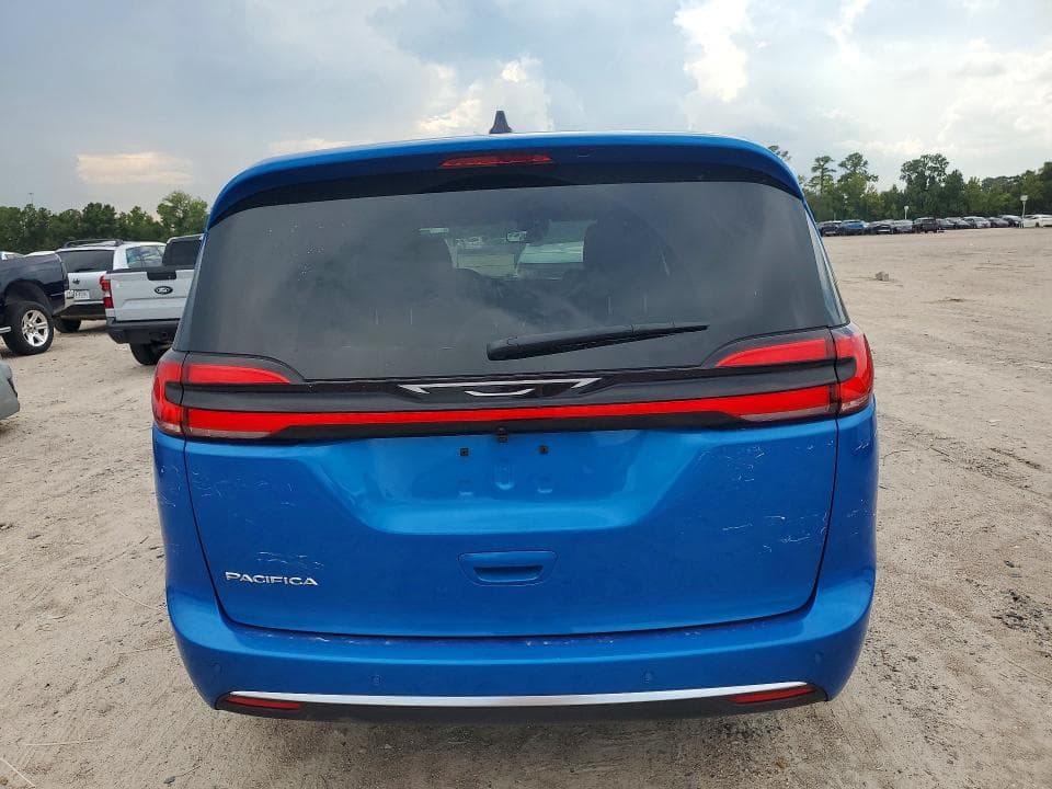 2027 CHRYSLER PACIFICA SELECT 6