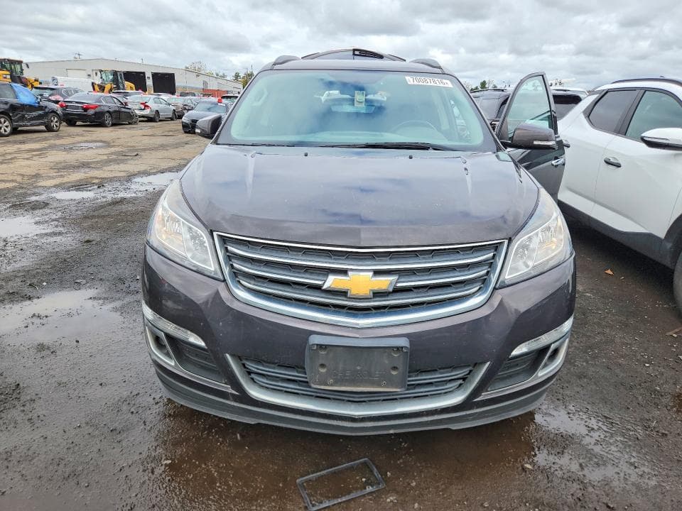 2017 CHEVROLET TRAVERSE LT 5