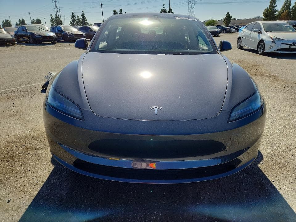 2025 TESLA MODEL 3 5