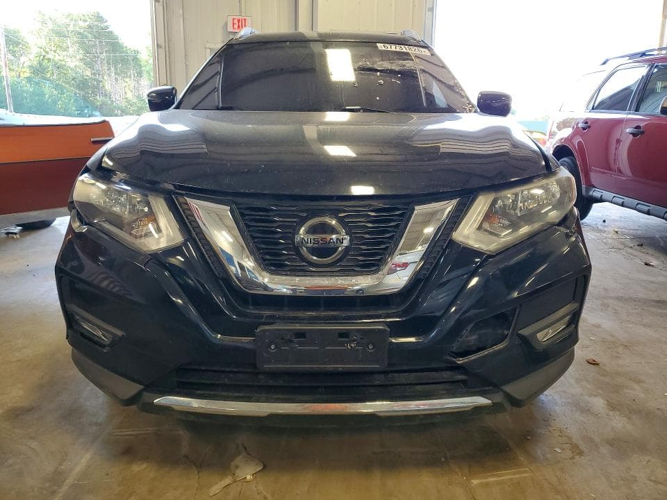 2017 NISSAN ROGUE SV 5
