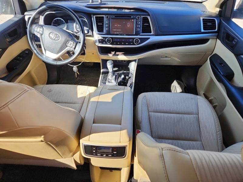 2018 TOYOTA HIGHLANDER LE PLUS 8