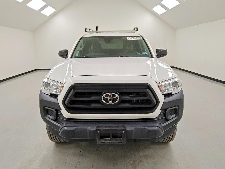 2022 TOYOTA TACOMA SR 5