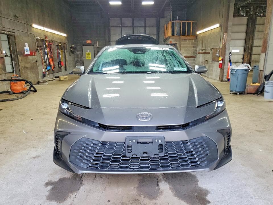 2025 TOYOTA CAMRY SE 5