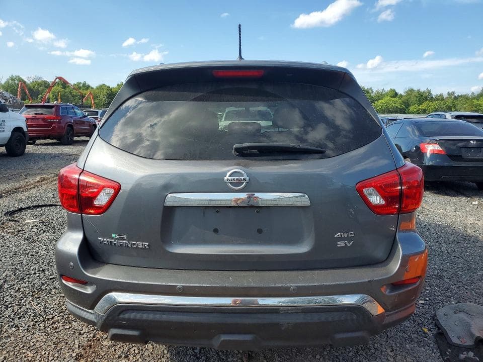 2018 NISSAN PATHFINDER SV 6