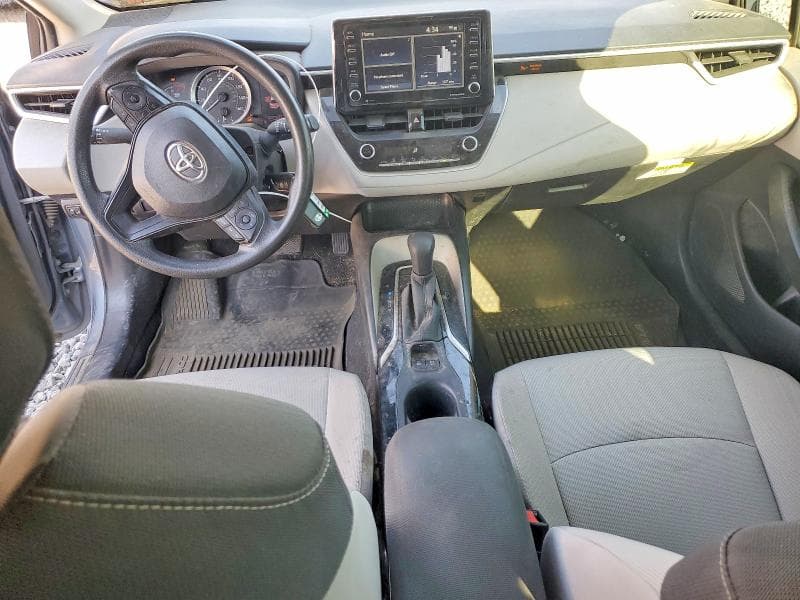 2021 TOYOTA COROLLA LE 8