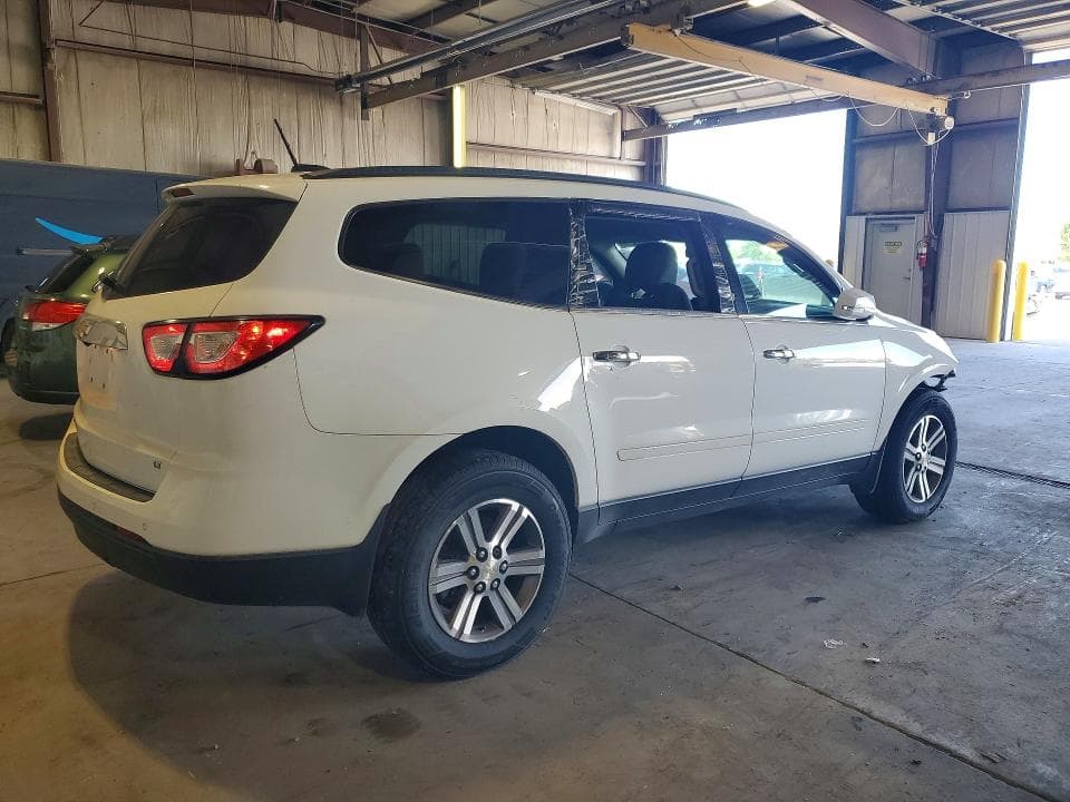 2017 CHEVROLET TRAVERSE LT 3