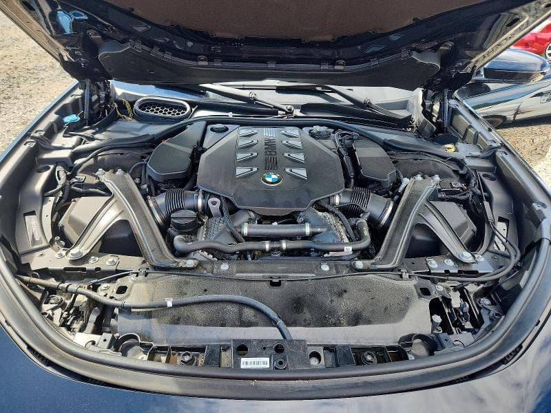 2024 BMW 760 XI 11