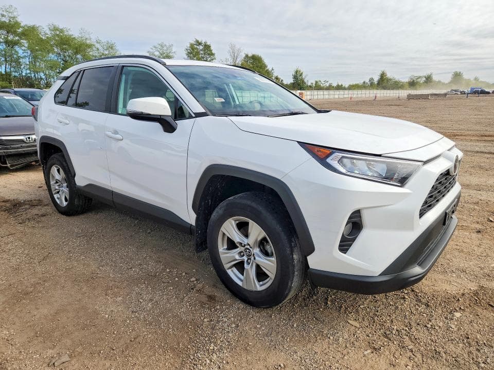 2019 TOYOTA RAV4 XLE 4